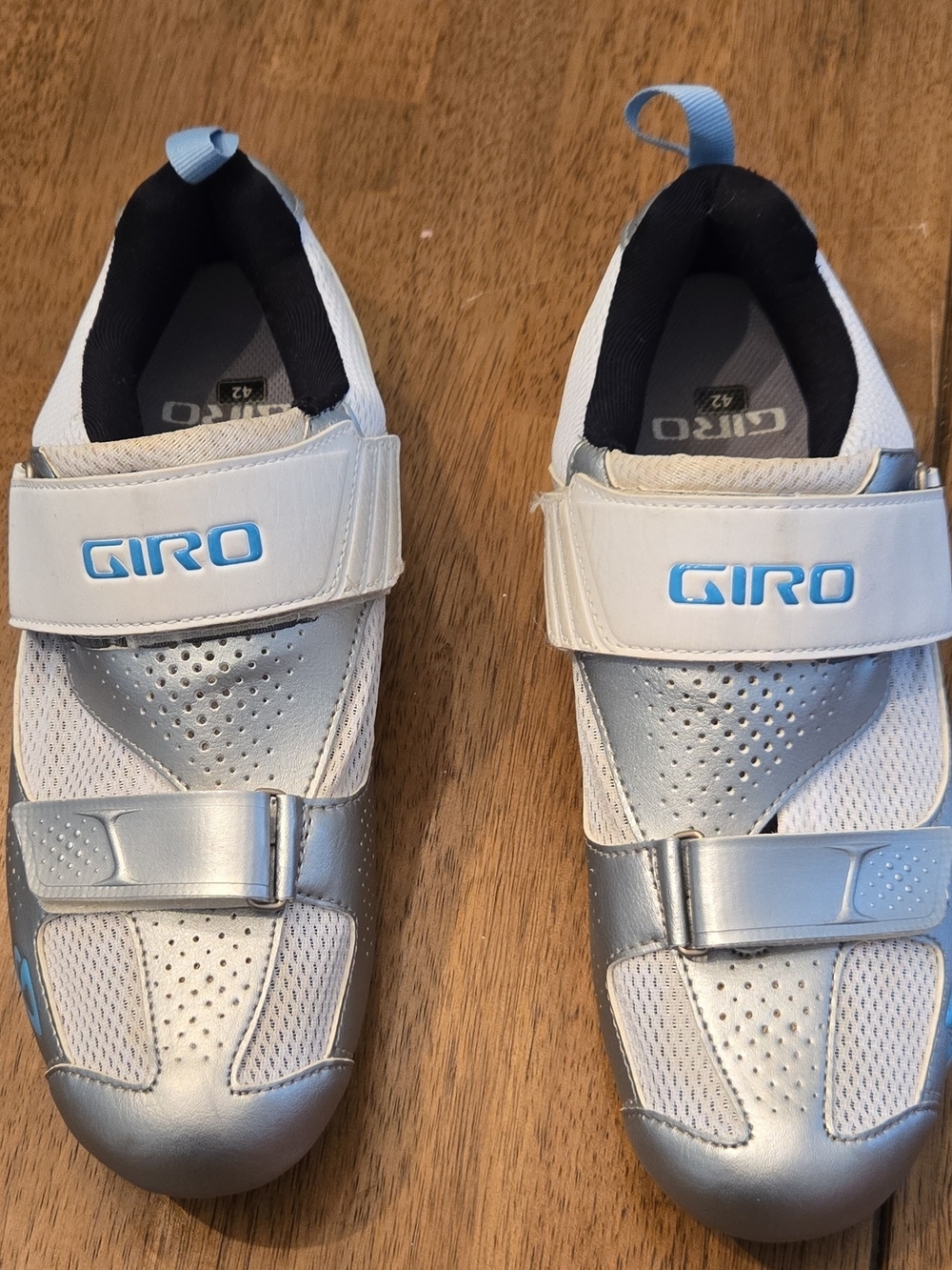 GIRO Women's White & Silver Cycling Shoes